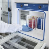 A155 GMP Workstation large airlock