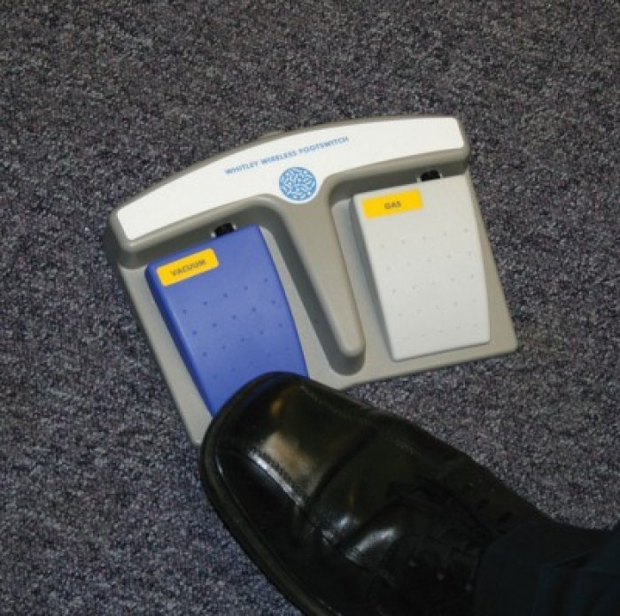 Wireless footswitch